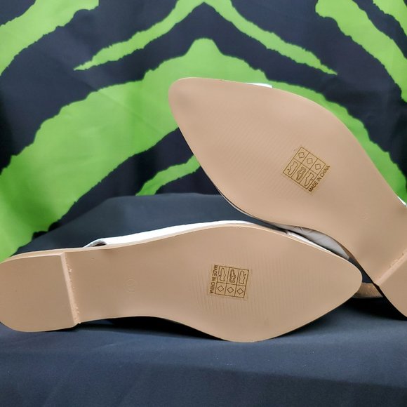 Royal Monk White Reptile Leatherette Pointed Toe Slingback Cove Flats - Size 39 - Picture 10 of 10